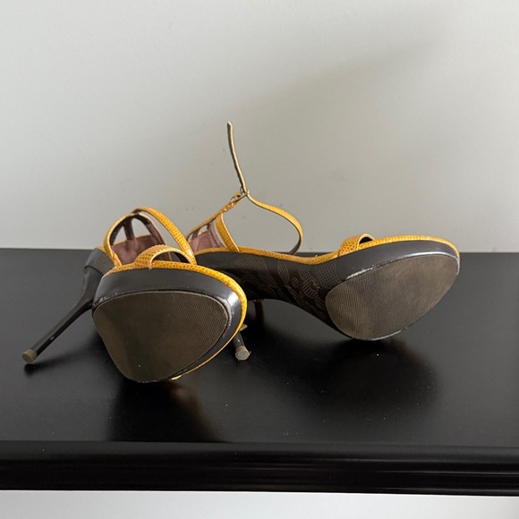 Yellow Strappy Heels Sz 6 - Picture 6 of 11